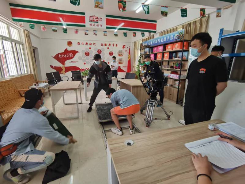 闵行区广告片拍摄公司：极简主义践行者，少即是多的视觉哲学