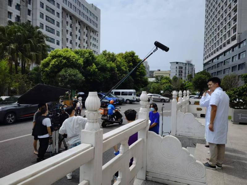 闵行区广告片拍摄公司低成本实现高规格制作的诀窍